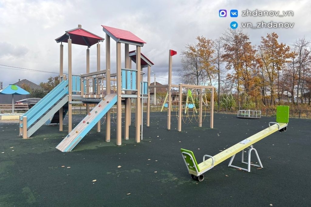 В Лапыгино Белгородской области открыли новую детскую площадку