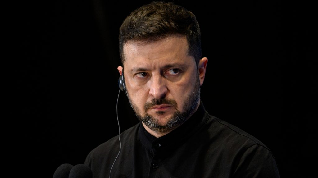 Zelenskyy: Ukraine ready for diplomacy, but we must not give away our land