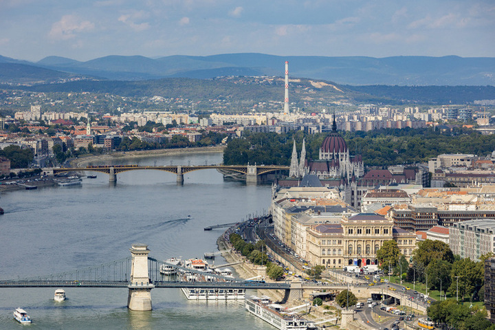 Turisti indesiderati: quali comportamenti disturbano le comunità locali e l&#039;ambiente