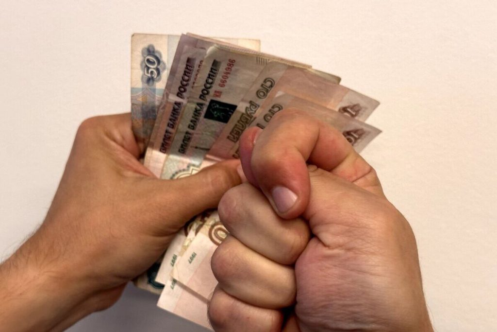 La Banca Centrale della Russia potrebbe mantenere il tasso di interesse principale al 17% nella prossima riunione del 24 ottobre