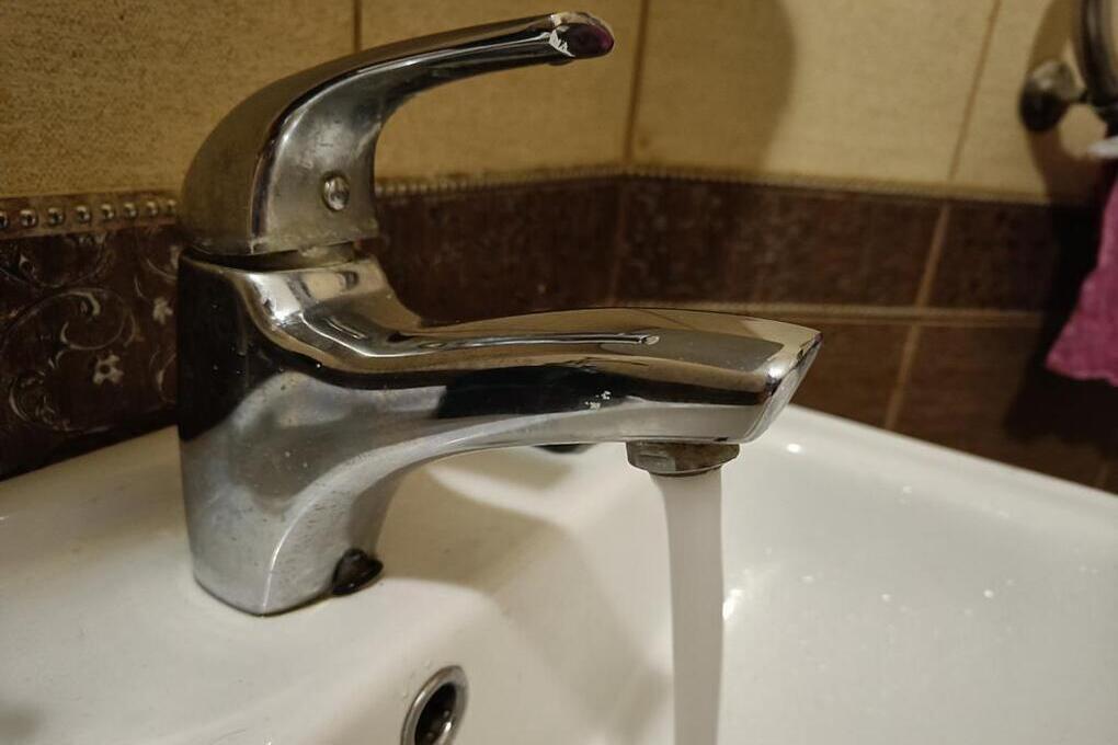 В Сочи борются с долгами за воду: почти 110 миллионов рублей не доплачено