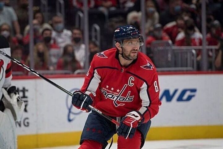 Овечкин забил первый гол в сезоне и 898-й гол в карьере в НХЛ