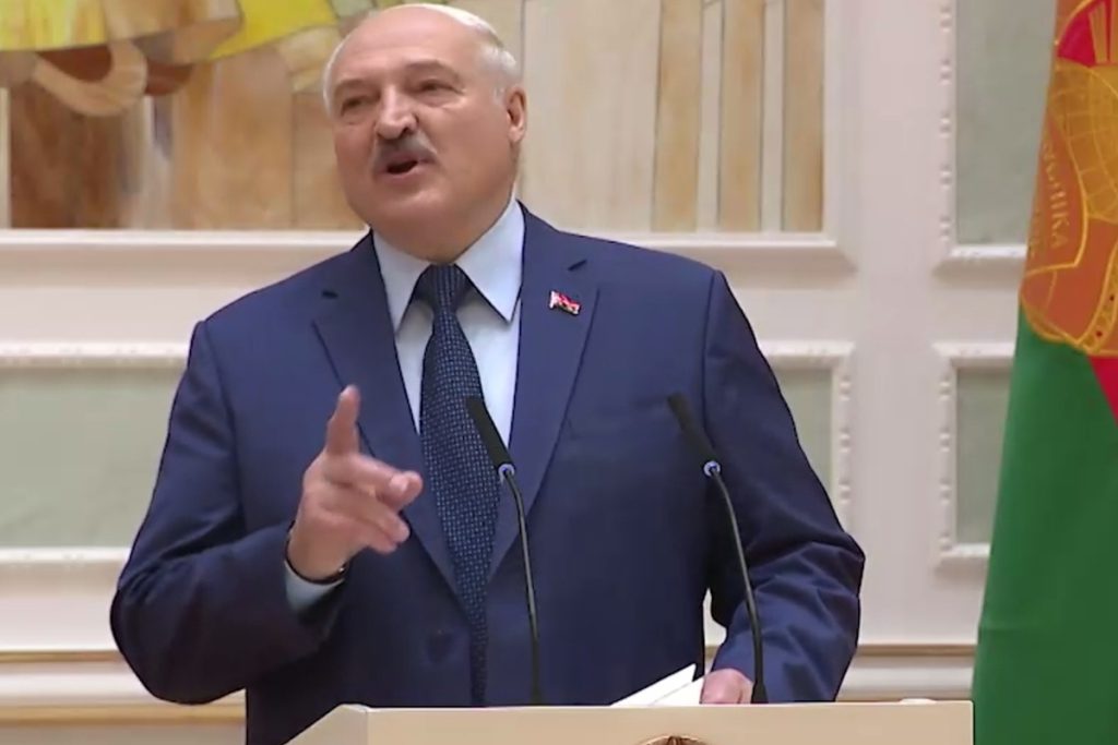 &#034;Принесут счастье&#034;: Лукашенко дал неожиданный совет Зеленскому