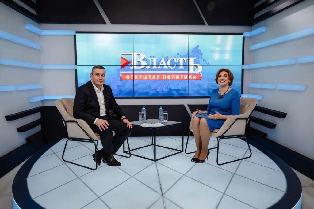 Хинштейн рассказал о новых подходах к привлечению инвесторов в Курскую область