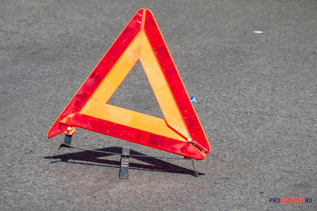 Incidente stradale a Kemerovo: due autisti bloccano il traffico della metà dei tram della città