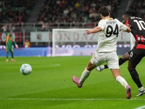 Milan-Pisa: la sblocca subito Leao con un gran gol. Il tiro di Bonfanti spaventa Maignan Diretta 1-0 