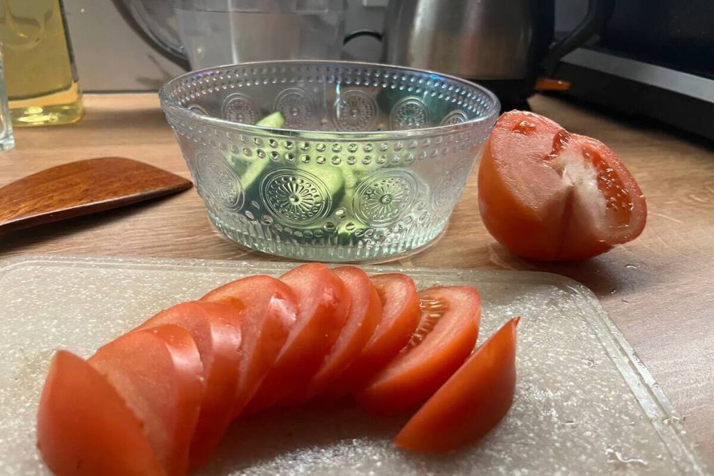 Новгородцам посоветовали есть не менее пяти порций в день свежих овощей и фруктов