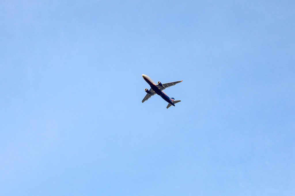 Revoca delle restrizioni sui voli negli aeroporti di Kaluga e Yaroslavl: ripristino delle operazioni aeree regolari