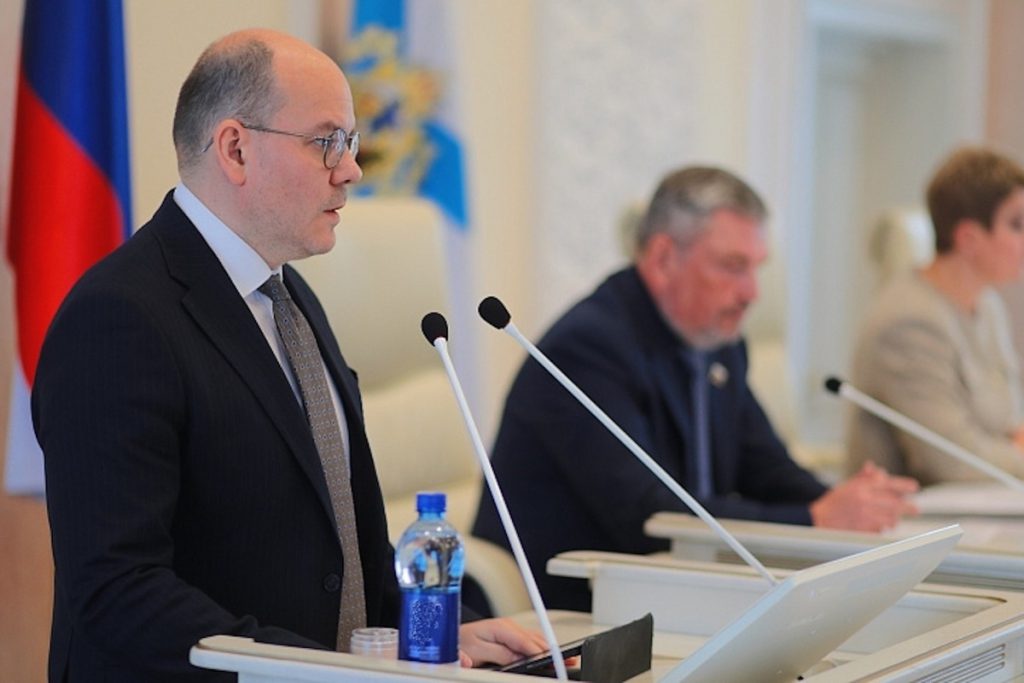 Supporto Aggiuntivo per le Famiglie di Studenti in Archangelsk: Una Nuova Speranza per il Futuro della Regione di Pomorje