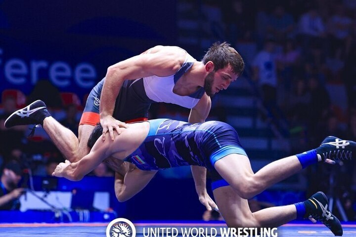 Cinque Giovani Talenti della Dagestan a Rappresentare la Russia al Campionato Mondiale di Lotta Libera Under 23
