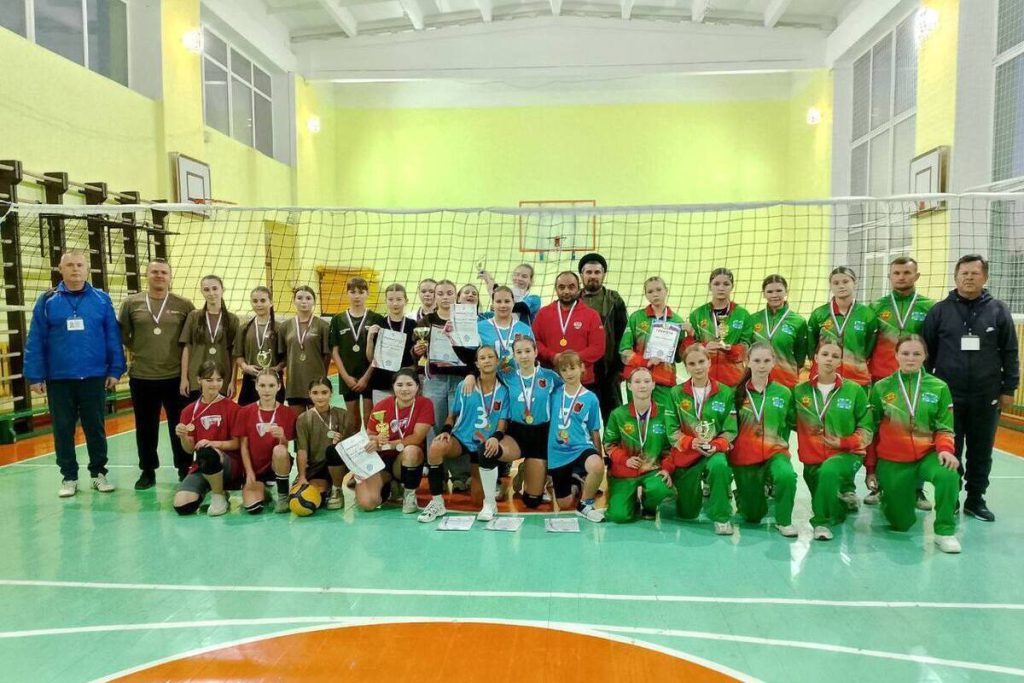 В запорожском Приморске прошёл турнир по волейболу «Герои Отечества» в честь участников СВО