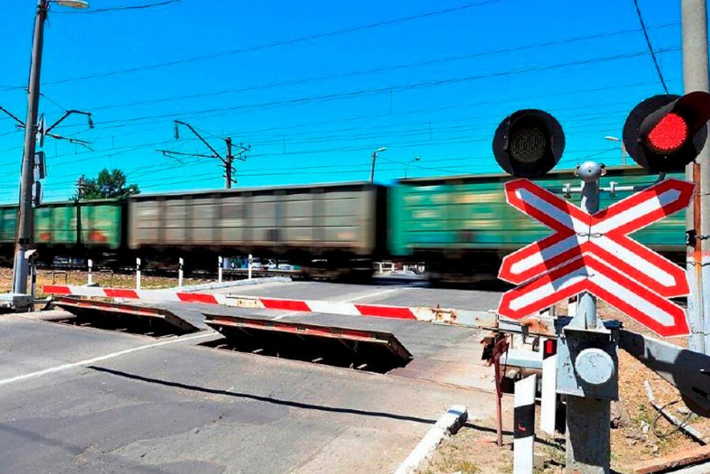В Липецкой области временно закроют железнодорожный переезд