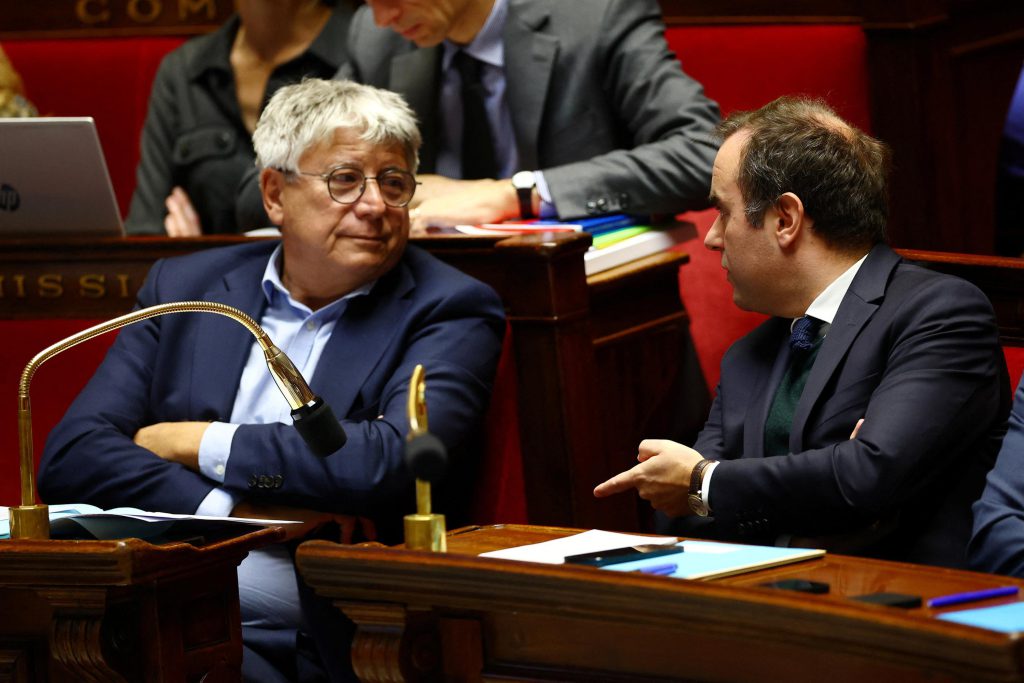 La Fiscalità al Centro del Dibattito: Compromesso e Responsabilità per il Futuro della Francia