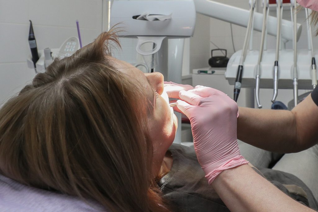 La Salute Orale e il Rischio di Ictus: Una Connessione Critica per la Prevenzione delle Malattie Cardiovascolari