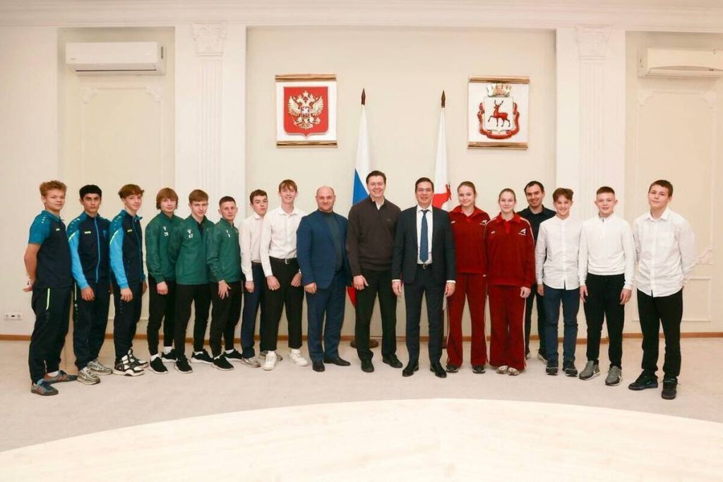 Спортсмены профессиональных клубов Нижнего начали получать стипендии