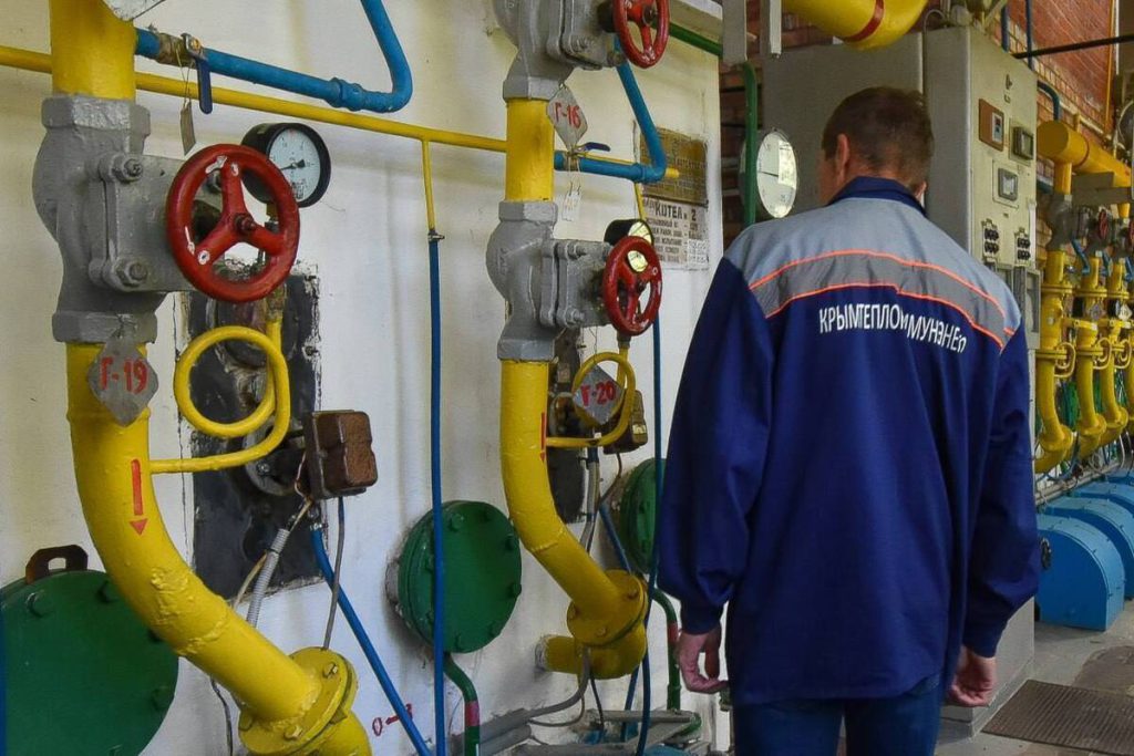 Evpatoria si prepara all&#039;inverno: avviata la stagione di riscaldamento per garantire il benessere dei residenti