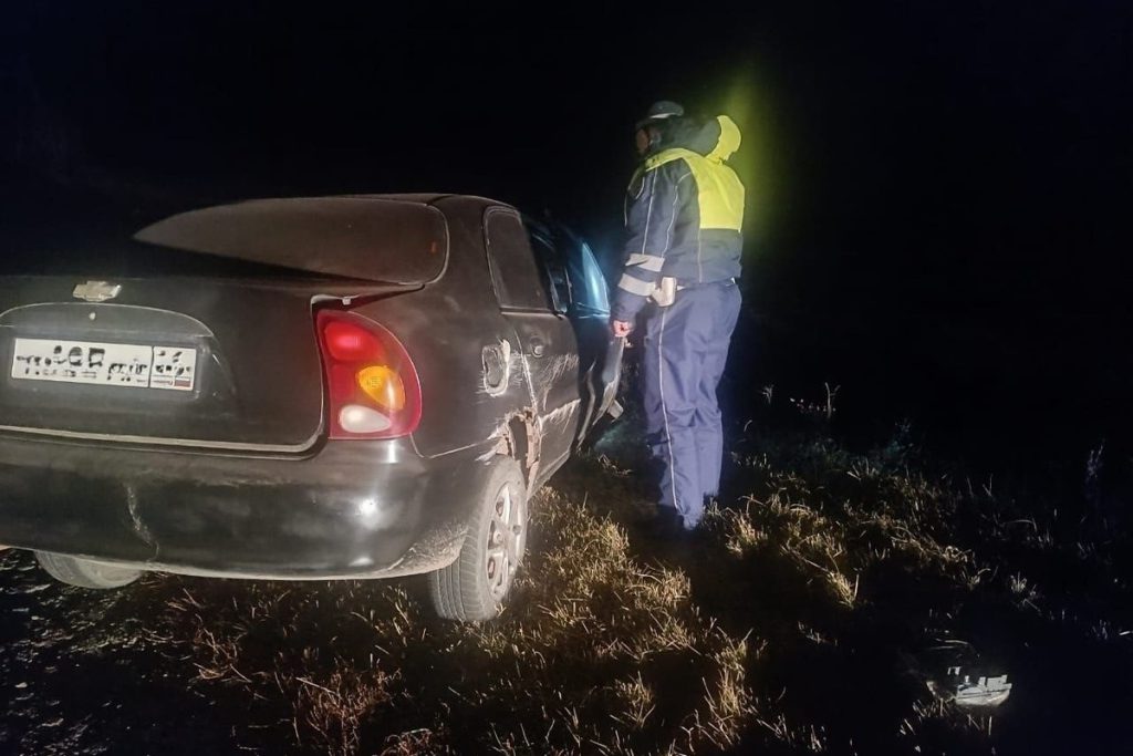 Incidente stradale mortale a Smolino Zarubino: un conducente decede in collisione con trattore