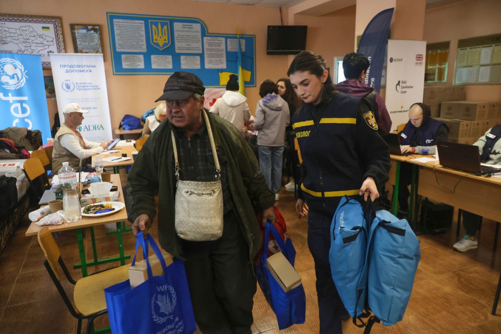 Evacuazione forzata in Ucraina: la regione di Kharkiv sotto pressione, nuove misure di sicurezza per proteggere la popolazione