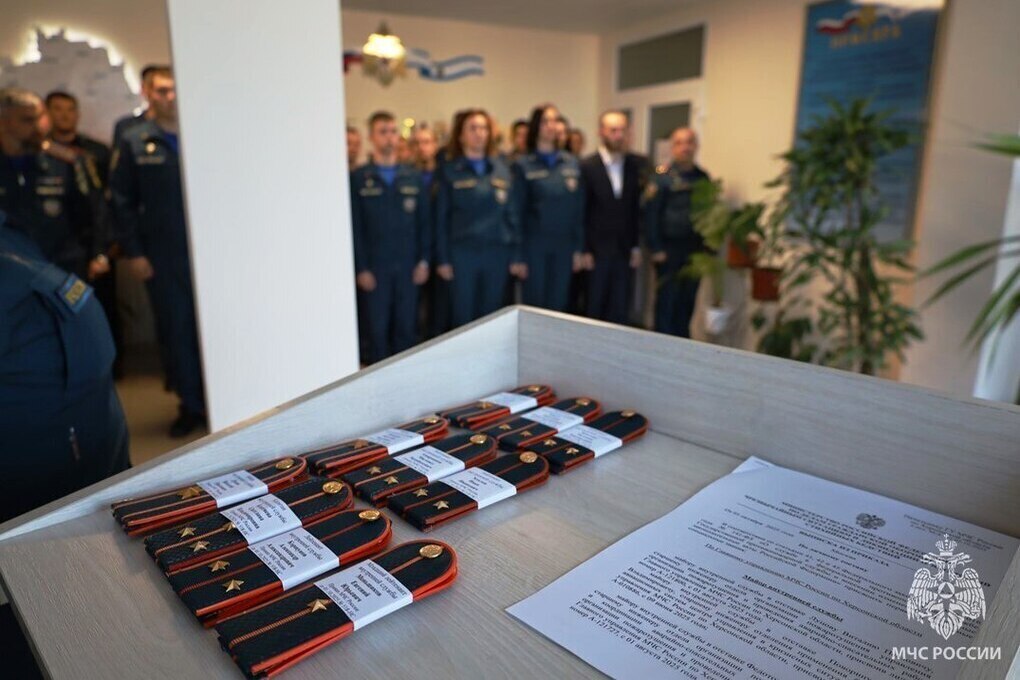 Церемония награждения сотрудников прошла в МЧС России по Херсонской области