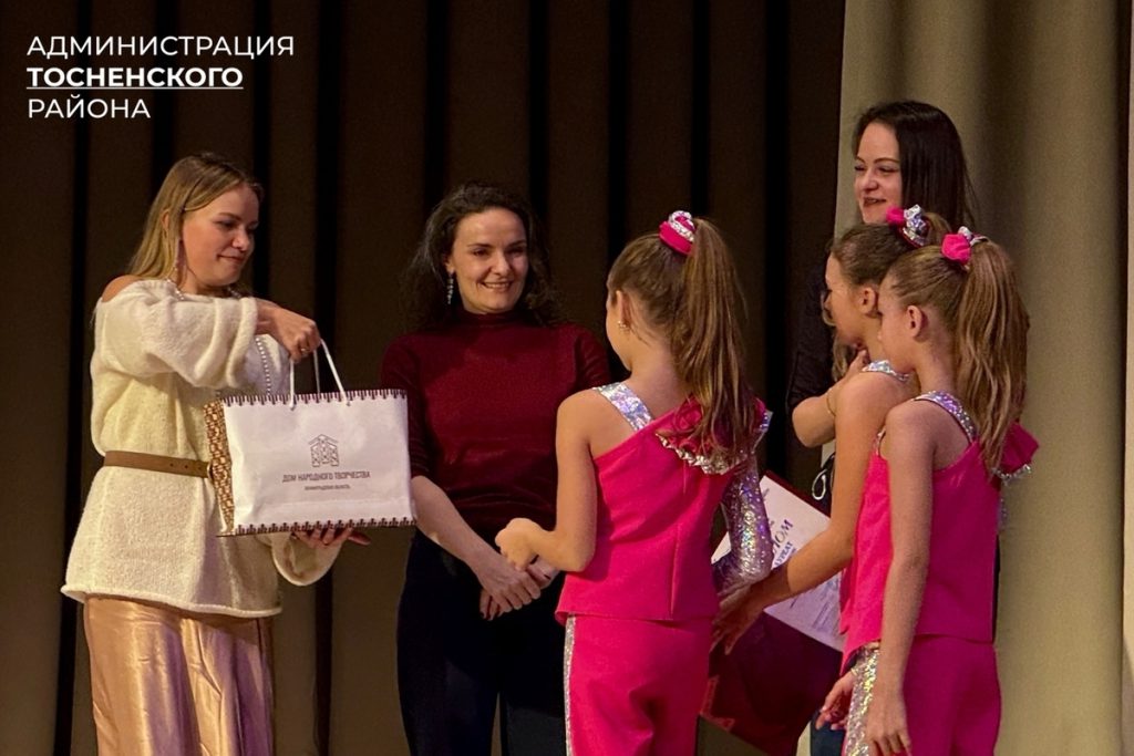 Более 180 участников выступили на фестивале детской эстрадной песни в Тосно