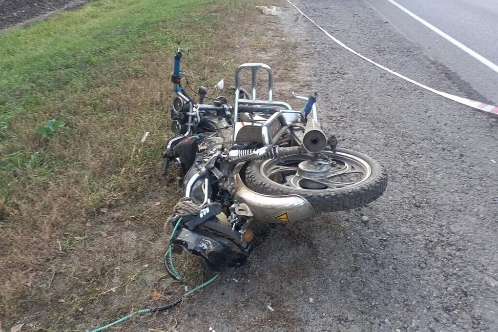 Incidente mortale sulla strada Tambov-Penza: un pensionato perde la vita in un incidente frontale dopo aver ignorato la segnaletica stradale