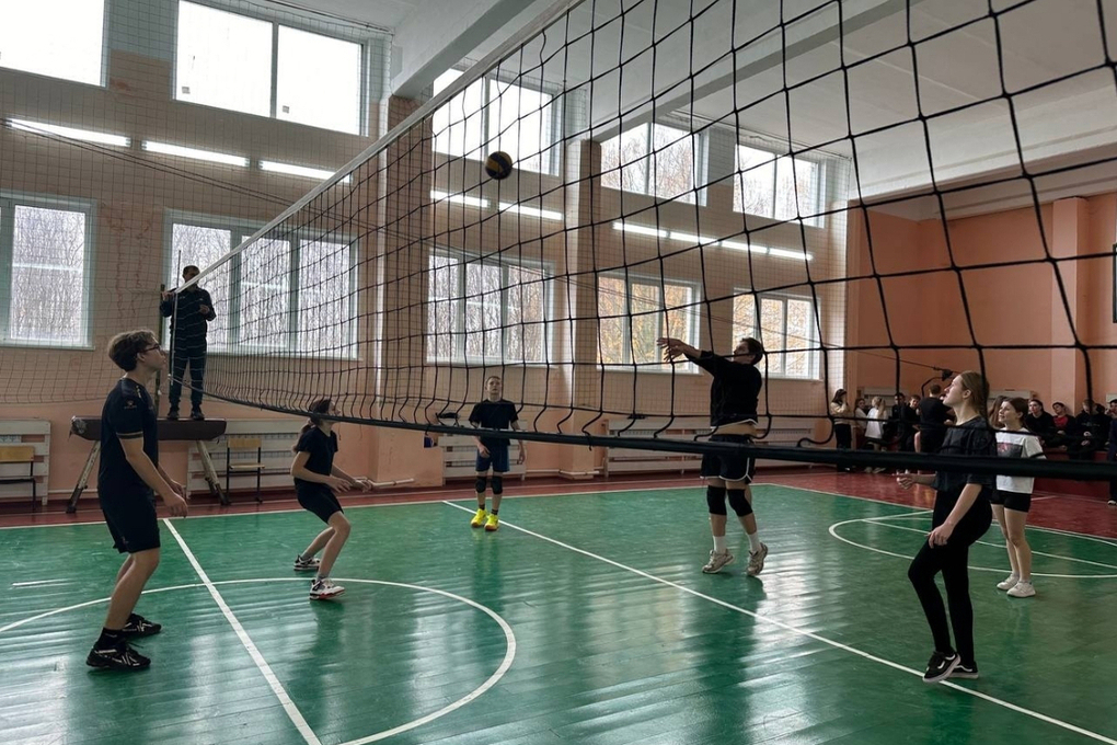 Орловские школьники из Ливенского района сразились за Кубок по волейболу