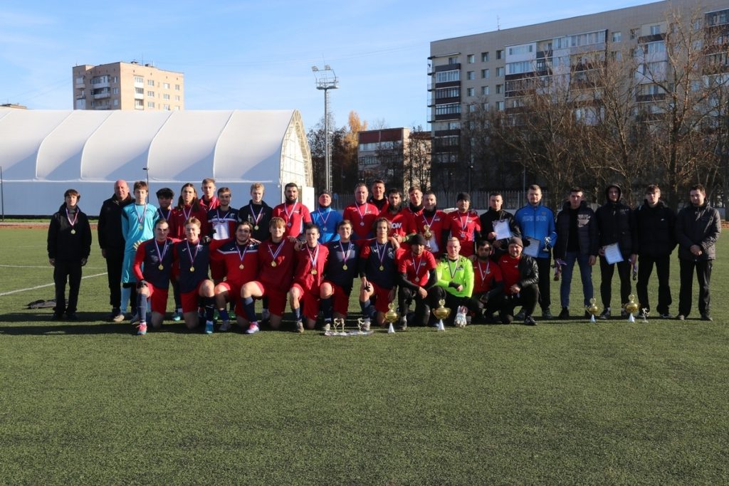 В Киришском районе завершился футбольный сезон: определи лучшие команды