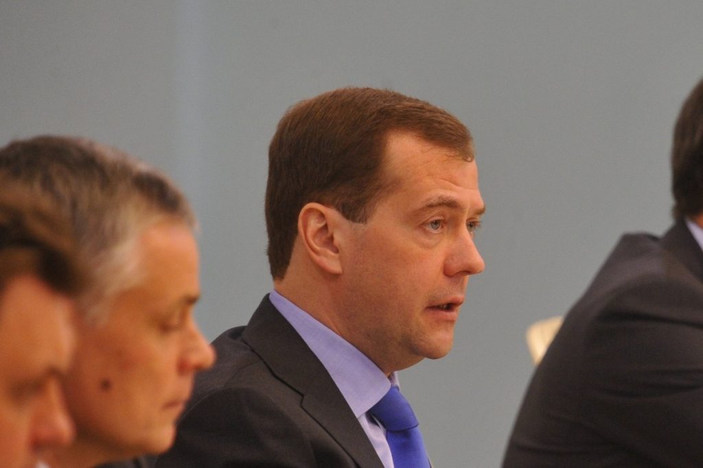 &#034;Бить без оглядки&#034;: Медведев поразмышлял о &#034;трамповском маятнике&#034;