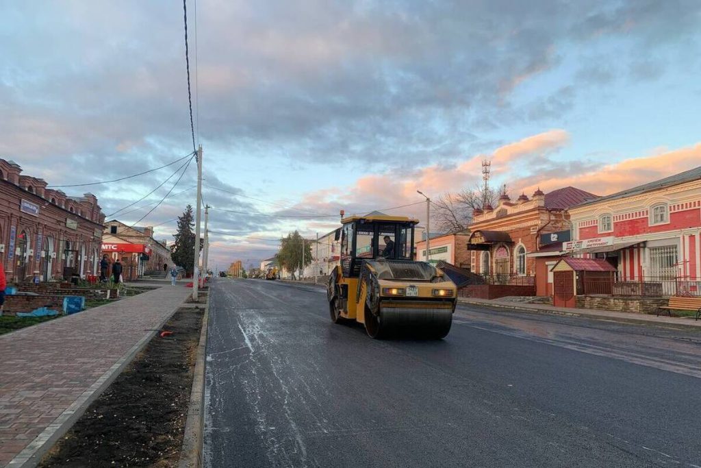 Алексей Телков поздравил с праздником работников дорожного хозяйства