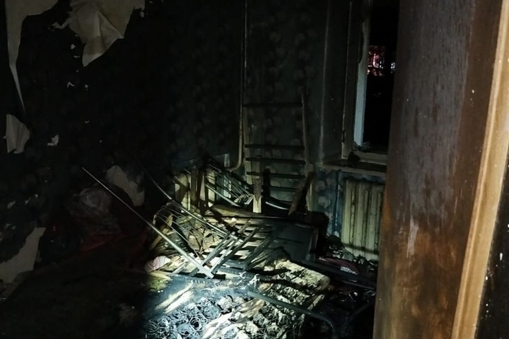 В Брянске спасатели потушили пожар в квартире на Станке Димитрова