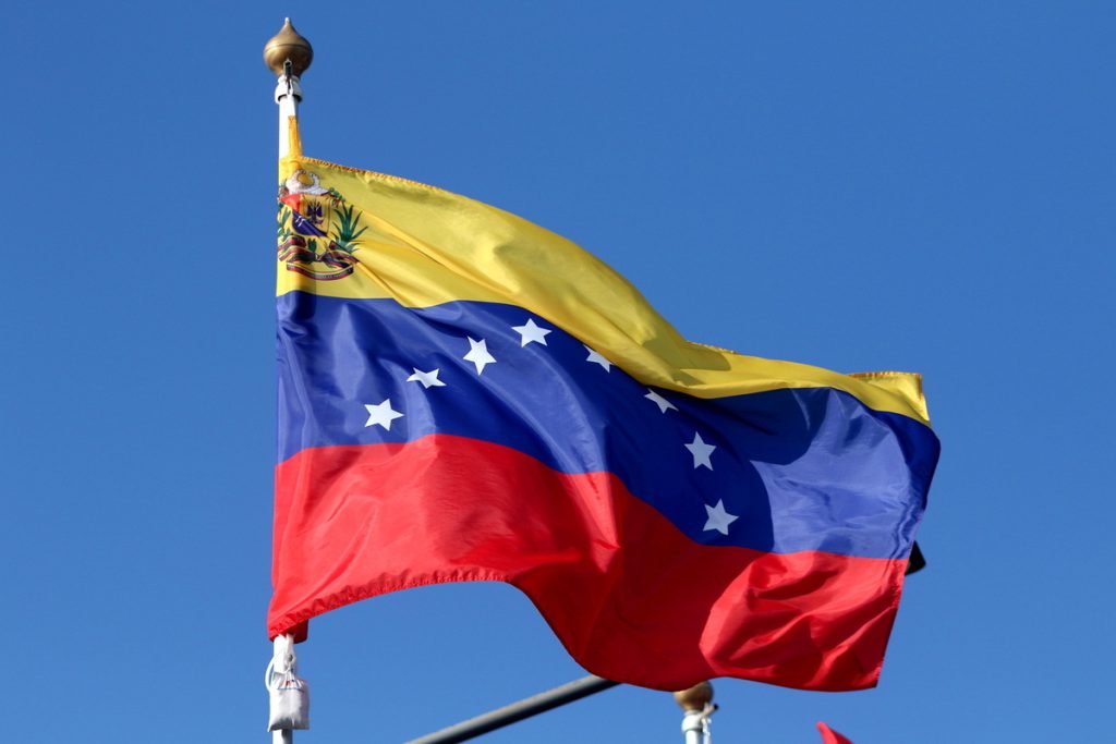 Venezuela chiude ambasciate in Norvegia e Australia e apre nuove missioni in Africa