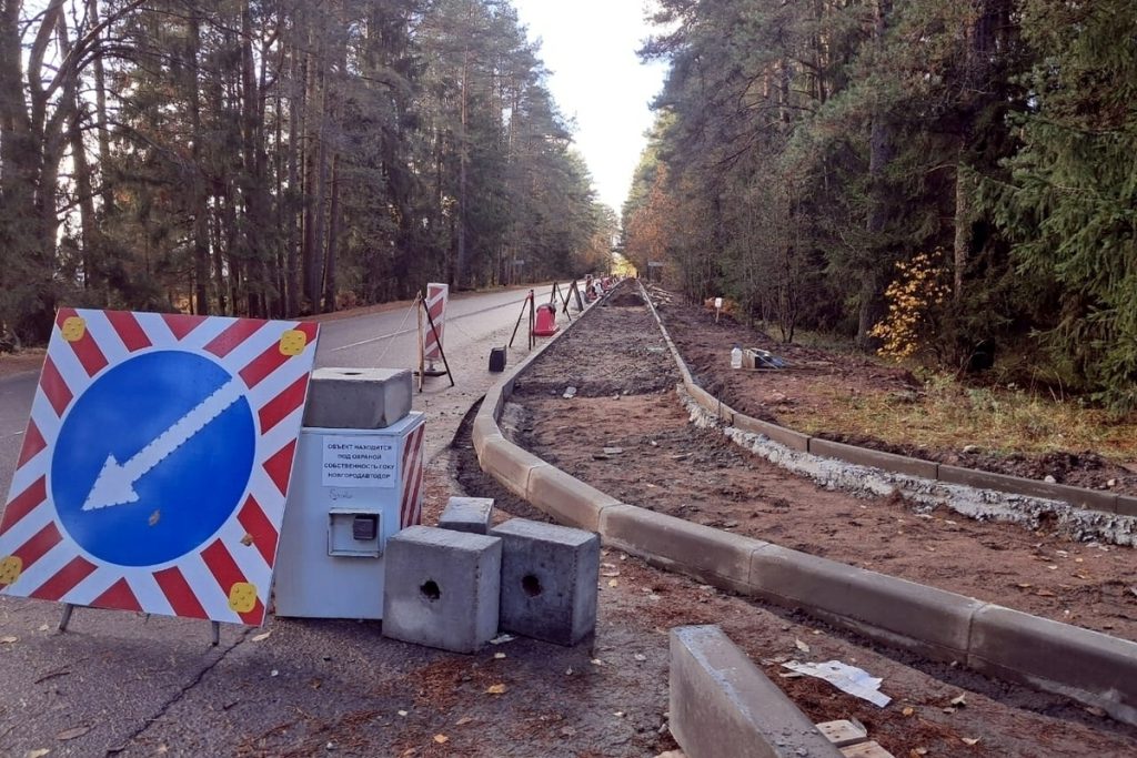 В поселке Любытино отремонтируют три участка автомобильных дорог