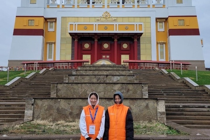 Волонтеры работают в центральном хуруле