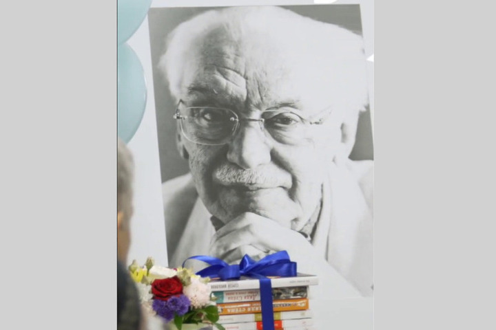 Библиотеке в Сургутском районе присвоено имя Сергея Михалкова