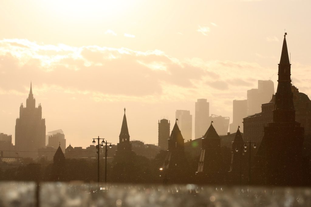 Cremlino consiglia ai cittadini russi di rientrare in patria a causa delle tensioni politiche all&#039;estero