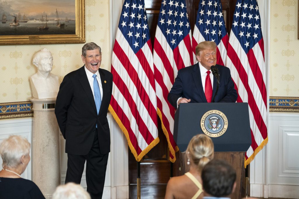 Обнародованы планы Трампа по перестройке Белого дома