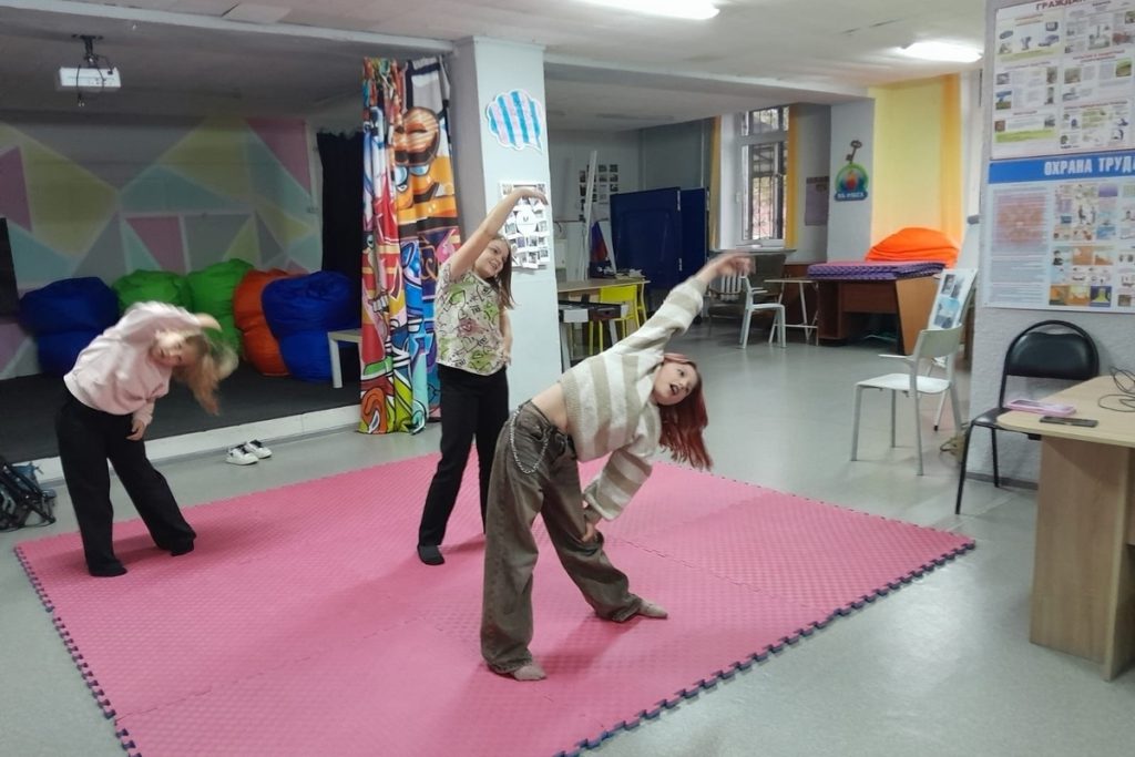 Молодежь Серпухова учили заботиться о себе