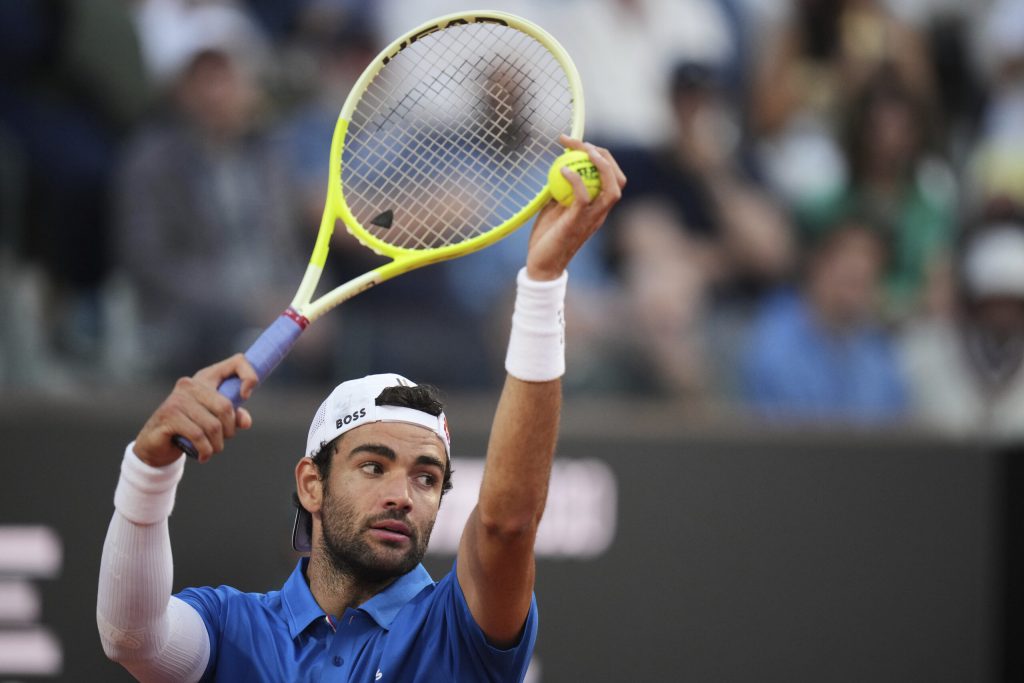 Atp Vienna 2025, Berrettini batte Norrie e approda ai quarti