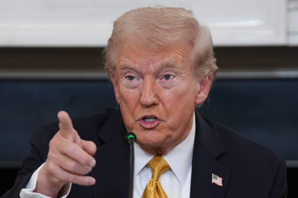 Dazi, Trump: “Stop a tutti i negoziati con il Canada”