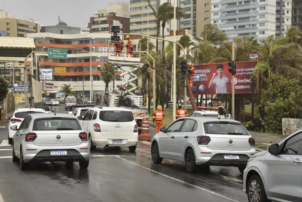 Chuva continua: Salvador entra em alerta laranja; entenda