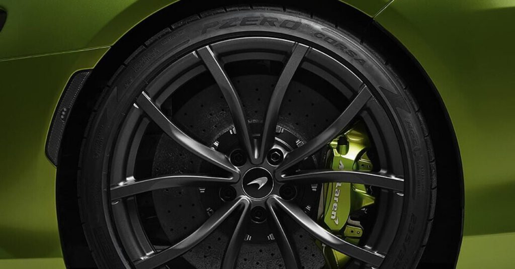 Pirelli Vince il Premio AutoTech Breakthrough Awards 2025 con la Tecnologia Cyber Tyre: Il Mercato Scommette sul Futuro degli Pneumatici Intelligenti