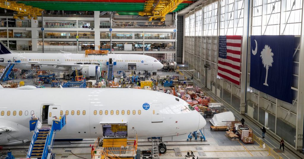 Iata: «Dai ritardi nelle consegne di aerei costi fino a 11 miliardi di dollari»