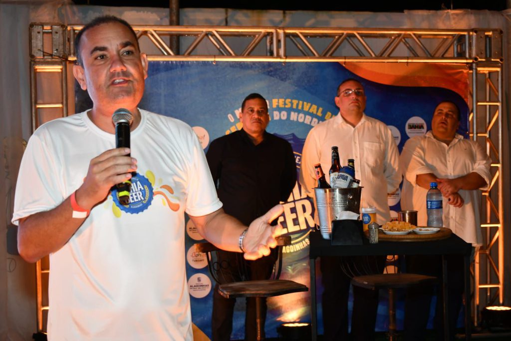 Evento traz 1.400 amostras de cervejas de 43 países em Alagoinhas