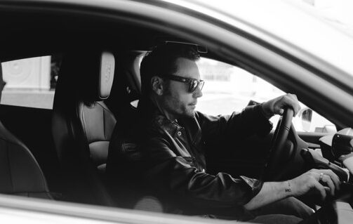 Tiziano Ferro torna con il nuovo album ‘Sono un grande’: “E’ il disco di cui avevo bisogno”