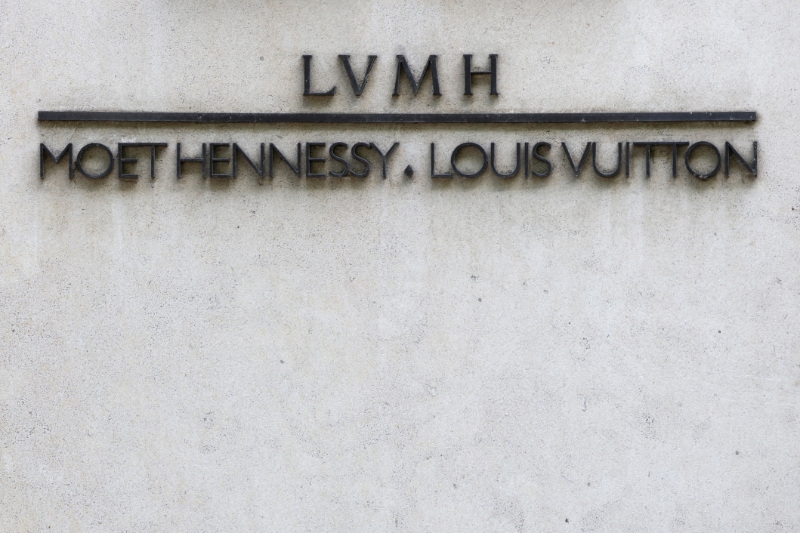 Lvmh, vendite trim3 oltre attese, gruppo torna a crescere
