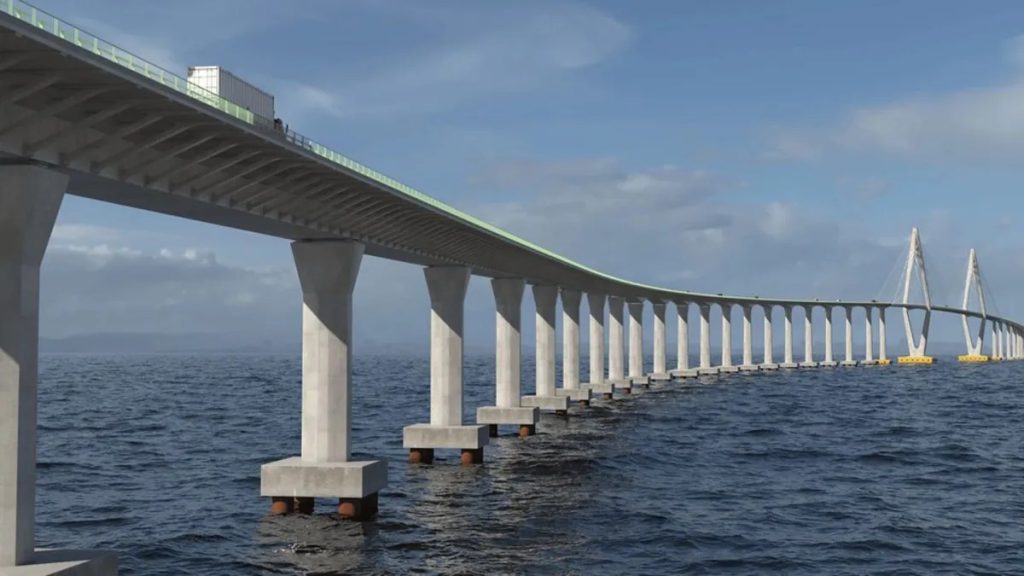 Ponte Salvador-Itaparica: un progetto di sviluppo per la Bahia con impatto su mobilità, economia e sociale

Introduzione
La Ponte Salvador-Itaparica è una delle principali aspettative per i cittadini della Bahia, ma anche un motivo di critiche da parte dell&#039;opposizione al governo statale. Purtroppo, è comune che gli oppositori diffondano informazioni errate e critiche infondate. Il dibattito politico, anche se acceso, deve essere basato su informazioni vere e parametri tecnici.

Il Sistema Viário Oeste (SVO)
Per comprendere il progetto della Ponte Salvador-Itaparica, è necessario conoscere il Sistema Viário Oeste (SVO), di cui la ponte fa parte, e il contratto di Parceria Pubblico-Privata (PPP), che ha reso possibile la sua costruzione e gestione, modernizzato il 4 giugno 2025. In questo articolo, presenteremo il SVO.

La Costruzione della Ponte
La Ponte sarà costruita dalla Concessionária Ponte Salvador-Itaparica (CPSI), che, in base al contratto di PPP, costruirà anche tunnel, viadotti e accessi urbani a Salvador, e un nuovo tracciato della BA-001, sull&#039;isola, fino alla Ponte do Funil.

Obiettivi del SVO
Il SVO è stato pianificato con base su studi condotti da istituzioni di riconosciuta competenza, sotto la coordinazione di segreterie del governo statale, come le segreterie di Sviluppo Urbano (SEDUR), Pianificazione (SEPLAN), Sviluppo Economico (SDE), Procuratore Generale (PGE) e Infrastrutture (SEINFRA). Il SVO ha tre grandi obiettivi: creare un nuovo vettore di espansione della Regione Metropolitana di Salvador (RMS), rafforzando la centralità della capitale come principale polo di servizi complessi specializzati nel Nord-Nordeste; creare una connessione stradale per la RMS, riducendo i viaggi di fino a 150 km e la saturazione della BR-324; e promuovere lo sviluppo economico e sociale della Bahia.

Dettagli del Progetto
Il SVO prevede un complesso di strade statali e federali con opere come la duplicazione della Ponte do Funil, la duplicazione della BA-001 fino a Nazaré das Farinhas, la duplicazione della BA-046 da Nazaré a Santo Antônio de Jesus, l&#039;implantazione del tratto da Santo Antônio a Castro Alves e la duplicazione del tratto da Castro Alves all&#039;incrocio delle BR 116 e 242, nella località del Paraguaçu, nel comune di Rafael Jambeiro.

Impatto Sociale ed Economico
Il governo statale realizzerà nuovi studi, progetti e interventi per lo sviluppo e il miglioramento della qualità della vita della popolazione. La previsione è che il SVO beneficerà direttamente più di 10 milioni di abitanti, oltre a generare più di sette mila posti di lavoro.

Conclusione
La Ponte Salvador-Itaparica è molto più di una semplice traversata, è il principale equipaggiamento viario del SVO. Essa struttura un sistema pianificato di azioni governative nelle aree della mobilità, della logistica, dell&#039;educazione, della salute, dello sviluppo economico e sociale, riducendo le disuguaglianze regionali e sociali.

Approfondimento
Il SVO rappresenta un importante passo avanti per lo sviluppo della Bahia, offrendo nuove opportunità di crescita economica e sociale per la regione. La sua realizzazione richiederà la collaborazione di diverse istituzioni e la partecipazione attiva della comunità.

Possibili Conseguenze
Le conseguenze positive del SVO potrebbero includere la riduzione dei tempi di viaggio, l&#039;aumento della sicurezza stradale e lo sviluppo economico della regione. Tuttavia, è importante considerare anche le possibili conseguenze negative, come l&#039;impatto ambientale e le sfide legate alla gestione del traffico.

Opinione
Secondo l&#039;autore, il SVO rappresenta un&#039;opportunità importante per lo sviluppo della Bahia, ma è fondamentale che la sua realizzazione sia accompagnata da un&#039;attenta valutazione degli impatti sociali e ambientali.

Analisi Critica dei Fatti
La realizzazione del SVO richiederà una rigorosa analisi dei fatti e una valutazione critica degli impatti potenziali. È importante considerare le diverse prospettive e gli interessi coinvolti, al fine di garantire che il progetto sia realizzato nel modo più efficace e sostenibile possibile.

Relazioni con altri fatti
Il SVO è parte di un più ampio piano di sviluppo della Bahia, che include la realizzazione di altre infrastrutture e progetti di sviluppo economico e sociale. La sua realizzazione potrebbe avere impatti significativi sulla regione e sull&#039;economia statale.

Contesto storico
La storia della Bahia è caratterizzata da una serie di sfide e opportunità, legate allo sviluppo economico e sociale della regione. Il SVO rappresenta un importante passo avanti in questo contesto, offrendo nuove opportunità di crescita e sviluppo per la regione.

Fonti
Il presente articolo è basato su informazioni fornite dal sito Governo della Bahia. Per ulteriori informazioni, si consiglia di visitare il sito ufficiale del governo statale.