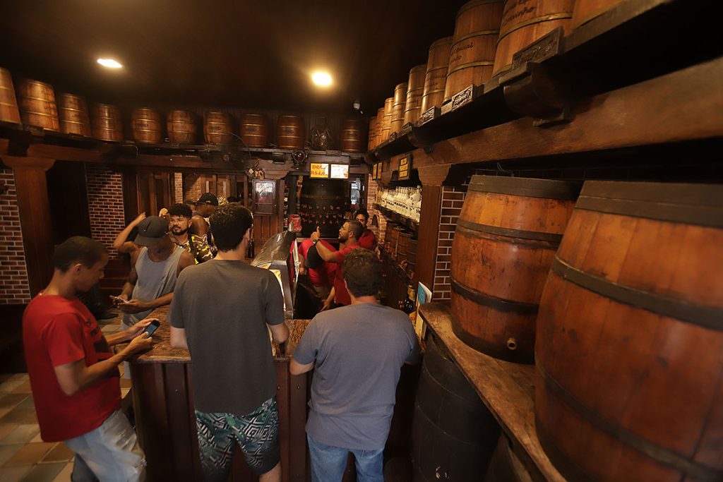 Maltempo a Salvador: nave da crociera MSC Preziosa non riesce ad attraccare a causa del temporale