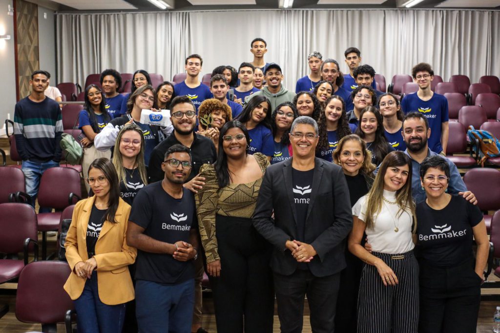 Organização baiana insere mais de 300 jovens no mercado de trabalho