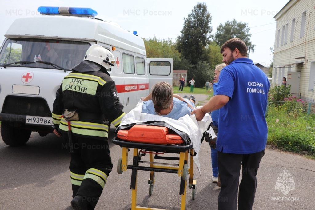 Soccorritori in azione a Orël: pronta risposta salva una donna in difficoltà
