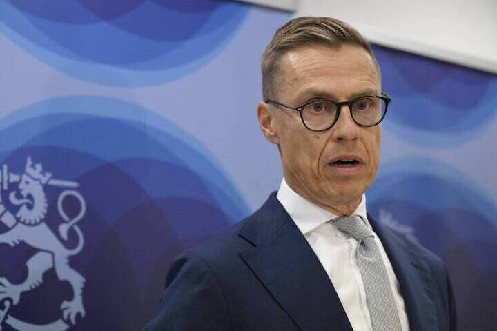 Bloomberg: ЕС хочет направить Стубба на саммит Трампа и Путина в Будапеште